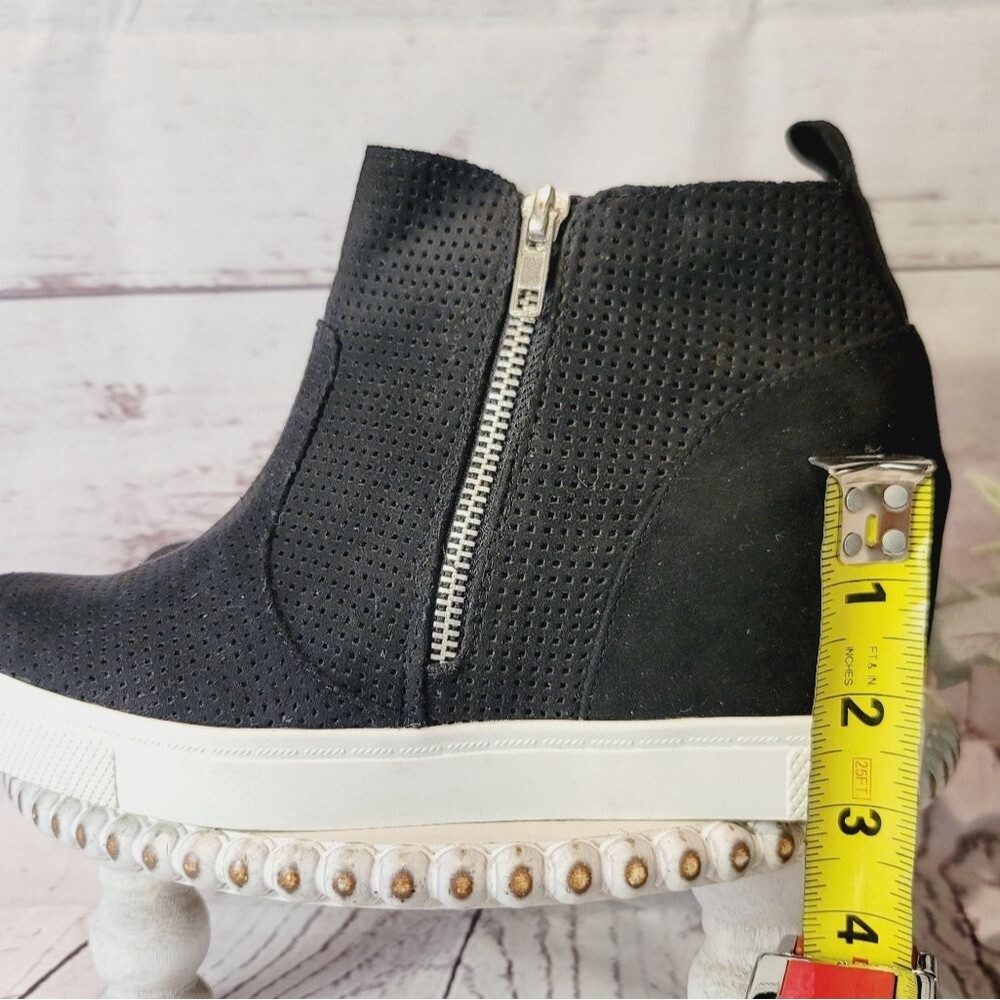 NWT Brash Black Faux Suede Perforated Wedge Ankle Heeled Bootie Sneaker Size 10 - Picture 13 of 13